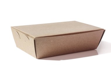 Beyaz arkaplanda paket kağıdı taşıyıcısı