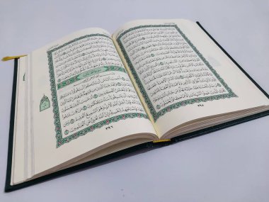 Kuran-ı Kerim 'de, Mescidi Haram' da.