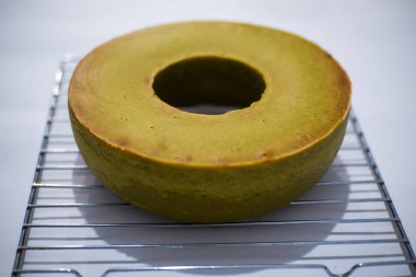 Ev yapımı yeşil fasulyeli kek.