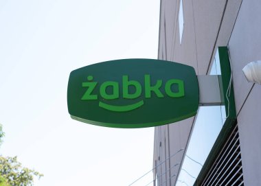 Bialystok, Polonya, 07.09.2024. Polonyalı Zhabka mağazasının logosu. Yüksek kalite fotoğraf