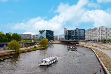 Berlin. Almanya. 7 Mayıs 2023. Berlin su taşımacılığı Avrupa Taşımacılığı