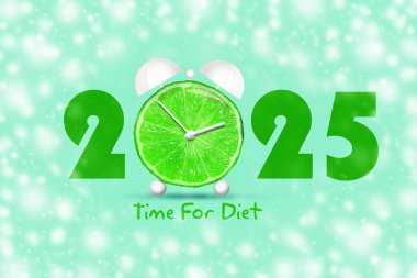 Açık yeşil zemin üzerinde taze limondan yapılmış 2025, Mutlu Yıllar, sağlıklı beslenme çözünürlüğü, hedefler ve yaşam tarzı. Sağlıklı arkaplan