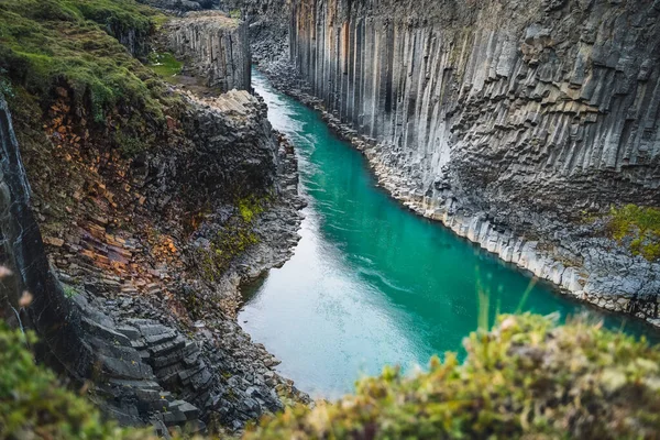 Studlagil Basalto Canyon Islândia Dos Passeios Mais Épicos Maravilhosos Natureza — Fotografia de Stock