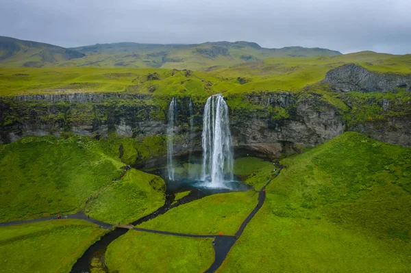 Vista Aérea Seljalandsfoss Cachoeiras Mais Famosas Mais Conhecidas Visitadas Islândia — Fotografia de Stock
