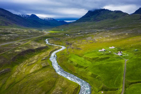 Aerial Scenic Landscape Iceland Remote Road Small Bridge Blue Mountain — Stock Photo, Image