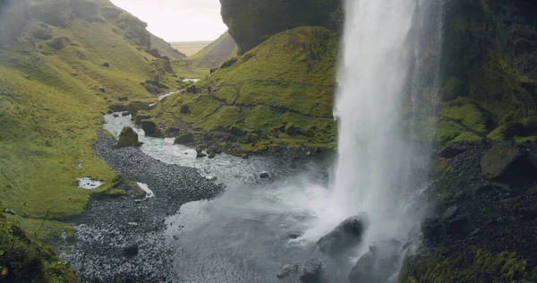 Piękny Wodospad Kvernufoss Ukryty Południowej Części Islandii — Zdjęcie stockowe