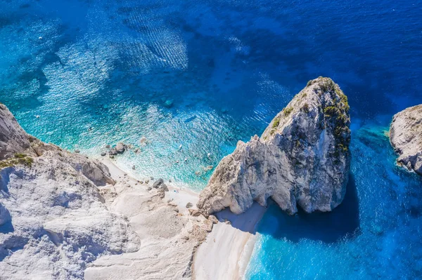Vista Aérea Rocha Penhasco Mizithres Ilha Jónica Zakynthos Grécia — Fotografia de Stock