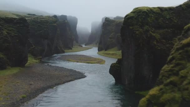 Cañón Del Río Fjadragljufur Iceland Maravilla Natural Imágenes Aéreas Lentas — Vídeo de stock