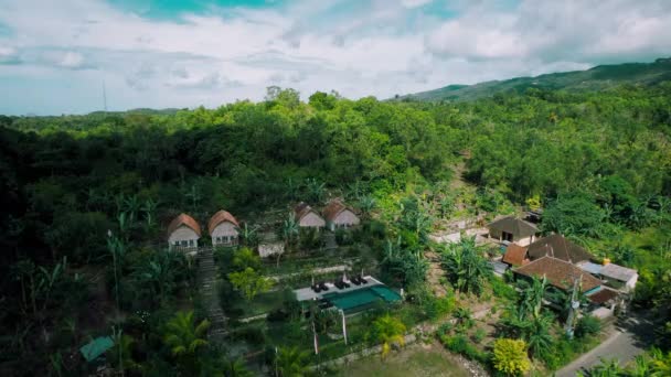 Aerial View Roofs Eco Wooden Houses Nusa Penida Island Balinese — Stock Video