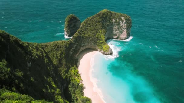 Perfektní Místo Snů Kelinking Pláž Čistým Mořem Nusa Penida Ostrov — Stock video