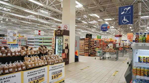 Chorlu Turcja Września 2022 Wnętrze Supermarketu Migros Firma Migros Jest — Zdjęcie stockowe