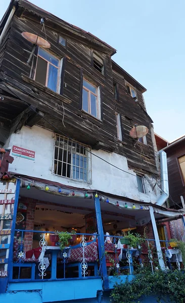 Stambuł Turcja Września 2022 Restauracja Przy Starej Ulicy Stambule Wieloma — Zdjęcie stockowe