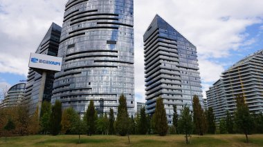 İstanbul, Türkiye - 23 Eylül 2022: İstanbul 'daki modern konut binaları