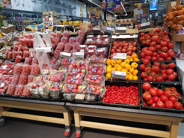 Krakau Polen Mai 2023 Carrefour Supermarkt Interieur Carrefour Ist Eine — Stockfoto