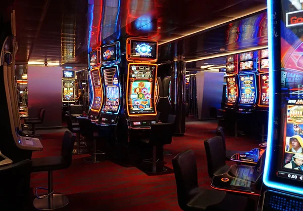 Barcelona Spanien Maj 2023 Interiör Spelautomater Spel Kasino Ombord Kryssningsfartyg — Stockfoto