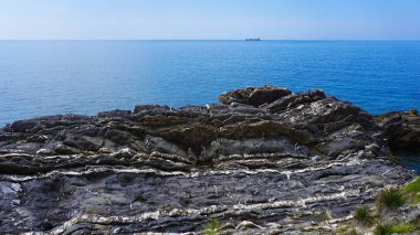 Ligurian köyü Nervi Cenova İtalya 'nın müstehcen deniz kenarı geçidi.