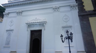 Basilica Pontificia della Madonna del Lauro Campania, İtalya ve Avrupa 'daki Piano di Sorrento' nun küçük bir köyünde. İtalya 'da Meta, Amalfi Sahili