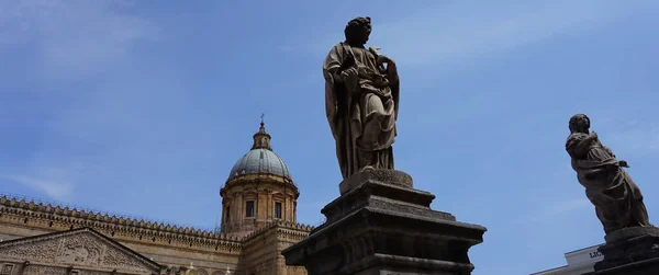 Palermo Katedrális Palermo Olaszország Egy Gyönyörű Nyári Napon Olaszországban — Stock Fotó
