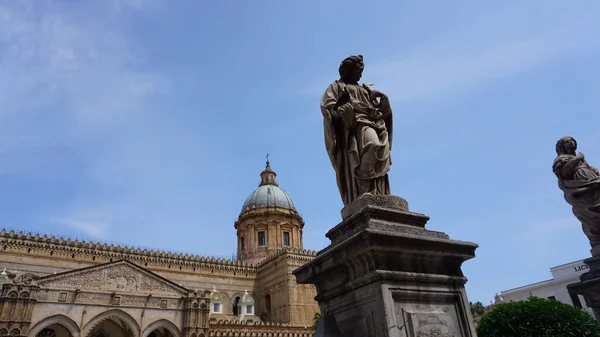 Palermo Katedrális Palermo Olaszország Egy Gyönyörű Nyári Napon Olaszországban — Stock Fotó