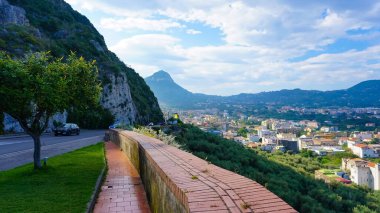 Sorrento 'nun panoramik manzarası, İtalya' daki Amalfi Sahili