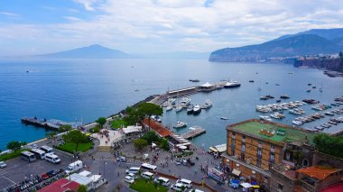 Sorrento 'nun panoramik manzarası, İtalya' daki Amalfi Sahili