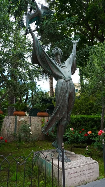 Sorrento Itálie Března 2018 Památník Františka Assisi Villa Comunale Sorrentu — Stock fotografie