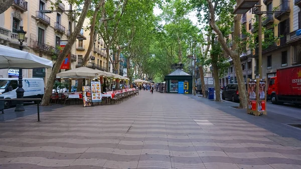 Барселона Испания Мая 2023 Rambla Фотографии Оживленной Улицы Многими Ходячими — стоковое фото