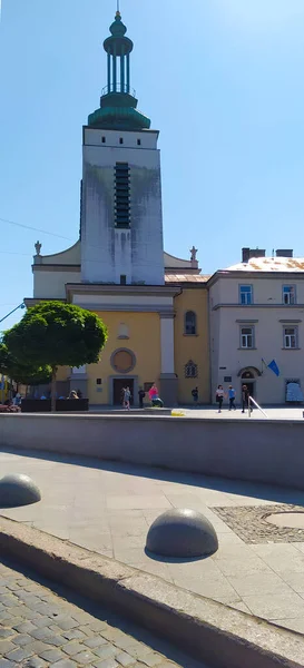 Lwów Ukraina Maja 2023 Mieszkańcy Historycznego Centrum Lwowa Ukraina Maja — Zdjęcie stockowe