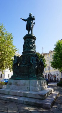 Trieste, İtalya - 1 Ekim 2023: Trieste, İtalya 'da Avusturya Maximilian Anıtı
