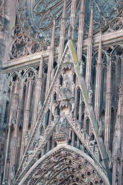 Leydi 'mizin Katedrali ya da Katedrali Notre-Dame de Strasbourg, Strasbourg Katedrali, Strasbourg, Fransa. Roma Katolik Katedrali 1176-1439 yılları arasında Roma 'da inşa edilmiştir..