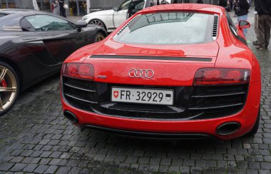 Winterthur, İsviçre - 21 Ekim 2023: Audi R8 Winterthur, İsviçre - 21 Ekim 2023