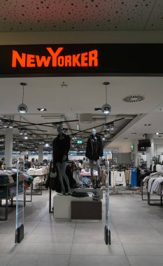 Winterthur, İsviçre - 21 Ekim 2023: Winterthur, İsviçre 'de New Yorker mağazası