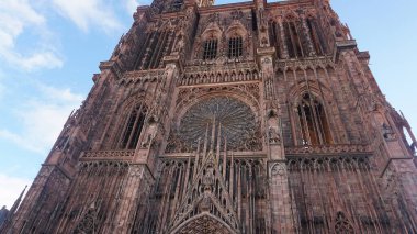 Leydi 'mizin Katedrali ya da Katedrali Notre-Dame de Strasbourg, Strasbourg Katedrali, Strasbourg, Fransa. Roma Katolik Katedrali 1176-1439 yılları arasında Roma 'da inşa edilmiştir..