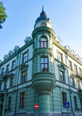 Lviv 'in eski kısmı, eski kasabadaki eski evleri.