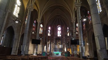 Nice, Fransa - 22 Eylül 2024: Nice, Fransa 'daki Basilique Notre Dame' ın İçişleri