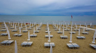 Kıyılı Adriyatik Denizi. Lignano Sabbiadoro İtalya 'da.