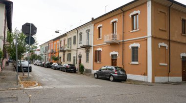 Rimini, İtalya - 25 Haziran 2024: İtalya 'nın Rimini kentindeki tarihi eski şehir