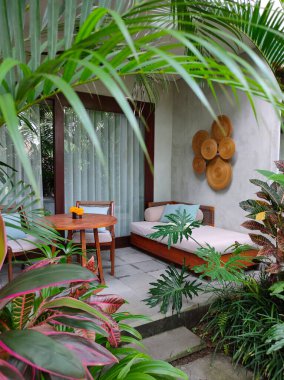 Ubud, Bali, Endonezya - 14 Temmuz 2024: Bali 'deki Adiwana Suweta Ubud Bali tatil beldesi.