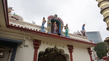Singapur 'daki Sri Mariamman tapınağının ayrıntıları.