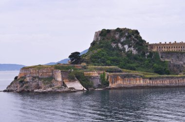 Korfu kasabasının eski Venedik kalesi, Korfu, Yunanistan. Eski Korfu Kalesi Korfu şehrinde bir Venedik kalesidir. Venedik Eski Kalesi Palaio Frourio, İyon Adaları, Yunanistan