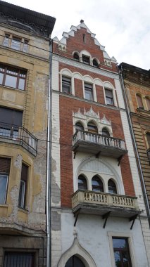 Macaristan 'ın Budapeşte şehir merkezindeki eski bina cephesi