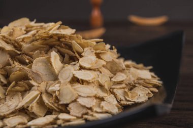 Çin şifalı bitkisi, Panax quinquefolium, American ginseng, ve American ginseng