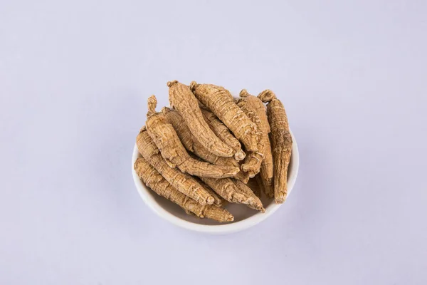 Çin şifalı bitkisi, Panax quinquefolium, American ginseng, ve American ginseng