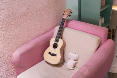 Sevimli ve kompakt enstrüman Yukrili