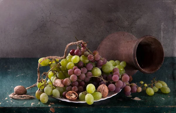 Красное Вино Деревянном Фоне Натюрморт — стоковое фото