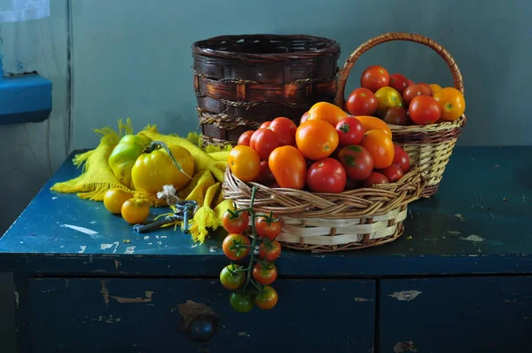 Olgun Organik Meyve Sebzeler — Stok fotoğraf