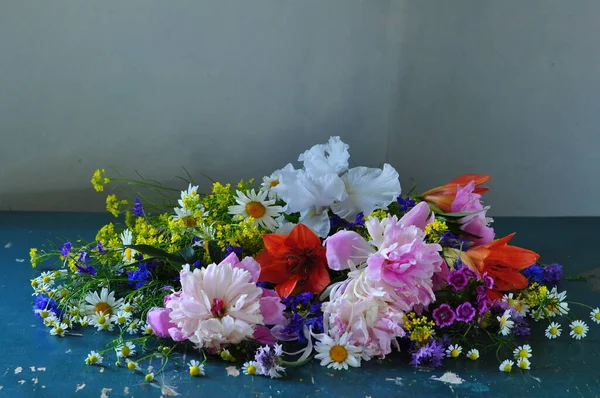 Bouquet Belle Peonie Rosa Bianche Giardino — Foto Stock