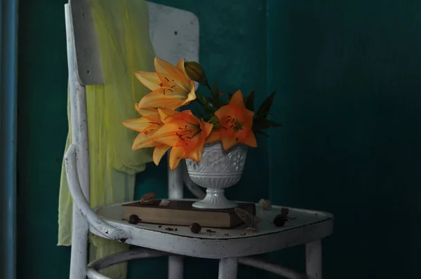 Stillleben Mit Blumen — Stockfoto