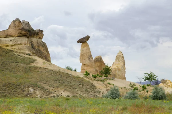 View Rock Formations Cloudy Day Turkey — Stock Photo, Image