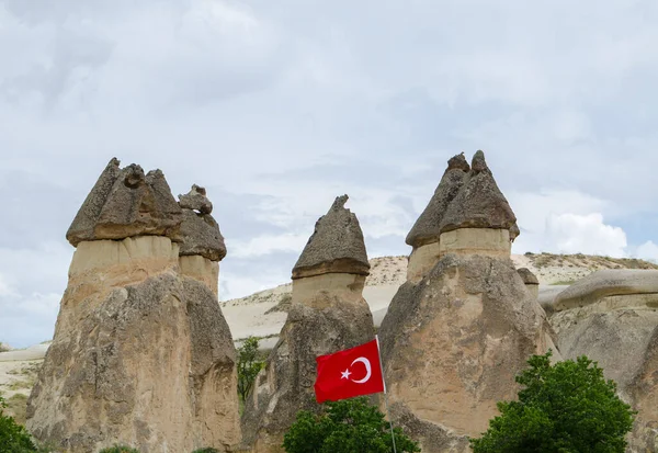 Cappadocia Ένα Όμορφο Τοπίο Τρισδιάστατους Βραχώδεις Σχηματισμούς Στα Βουνά Γαλοπούλα — Φωτογραφία Αρχείου
